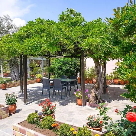 Edem Garden Appartement *