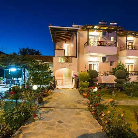 Edem Studios And Apartments